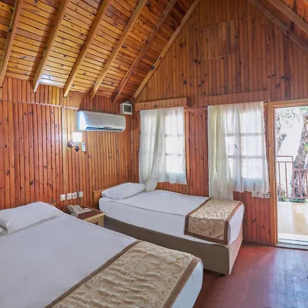 Готель Clover Magic Nova